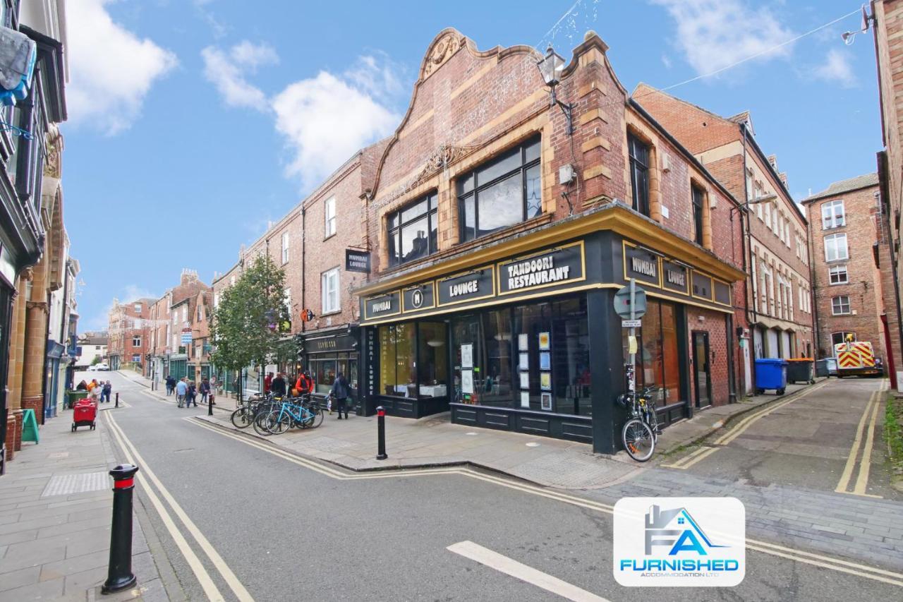 The Shambles And Diagon Alley Apartamento York Exterior foto